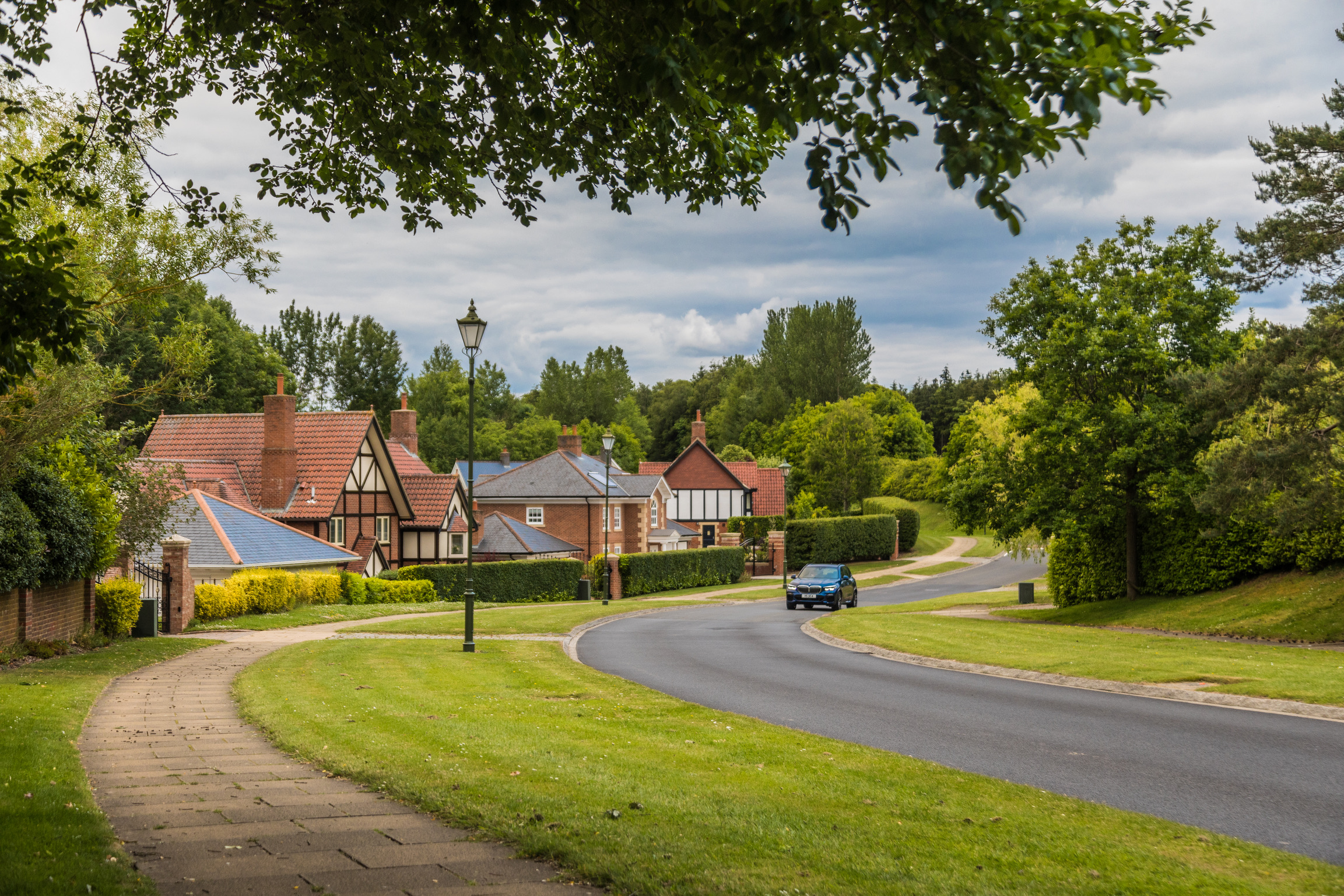 C73B9366-97F4-4224-A3FA-F1BC8CF314C5